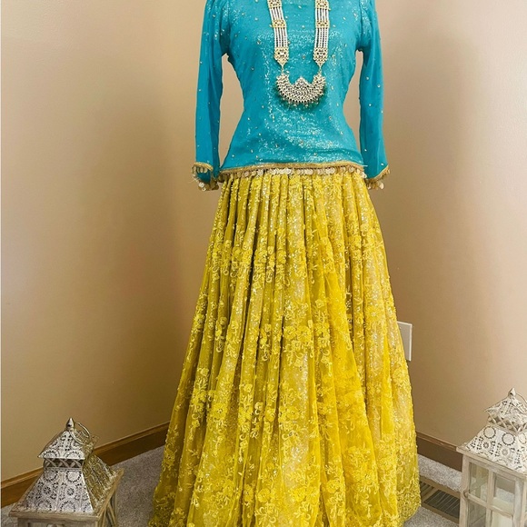 Indian Pakistani fancy dress - Picture 3 of 7